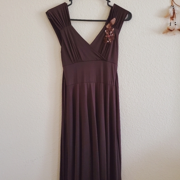 BEAUTIFUL brown flowy dress - Picture 1 of 4